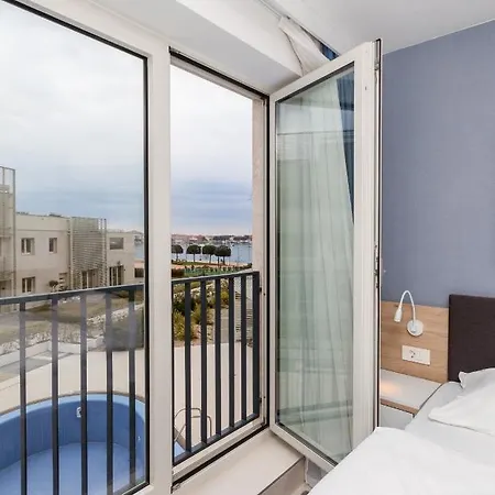 Garden Palace Marjeta With Free Parking * Umag