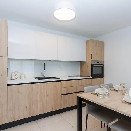 Daire Garden Palace Marjeta With Free Parking Umag