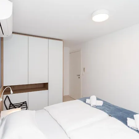 Garden Palace Marjeta With Free Parking * Umag